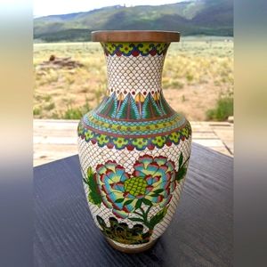 Vintage cloissone vase